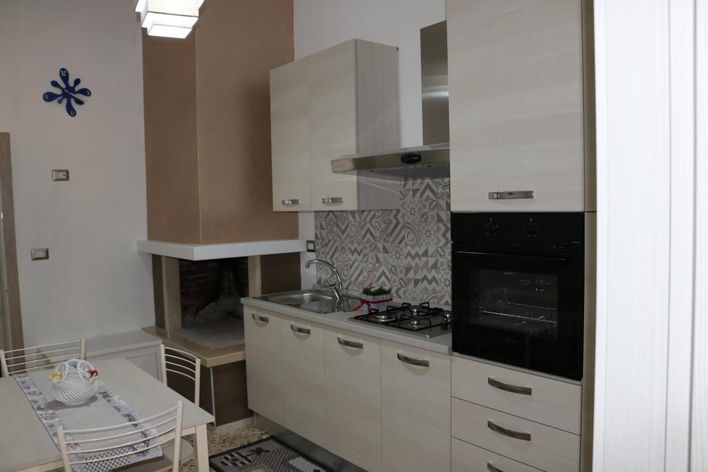 הוילה Aradeo Via Bellini 57 מראה חיצוני תמונה